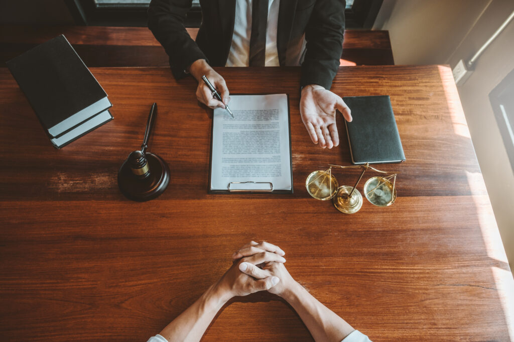 Achizitii publice Bihor: Consultanta legala