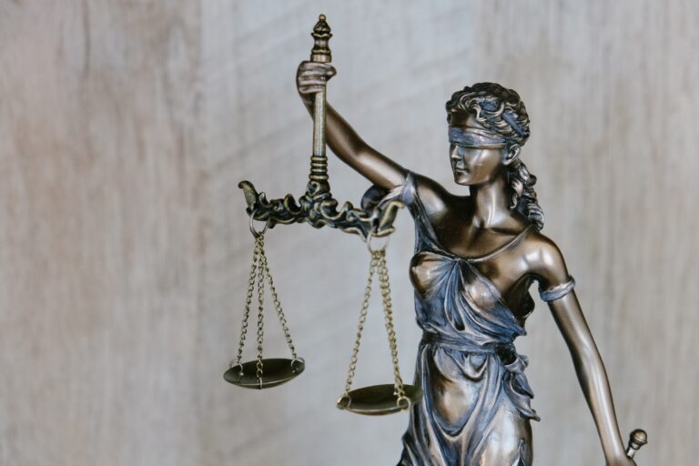 Associazioni di Proprietari: Assistenza Legale Specializzata in Conformità con la Legge sulle Associazioni di Proprietari Legge Condominio